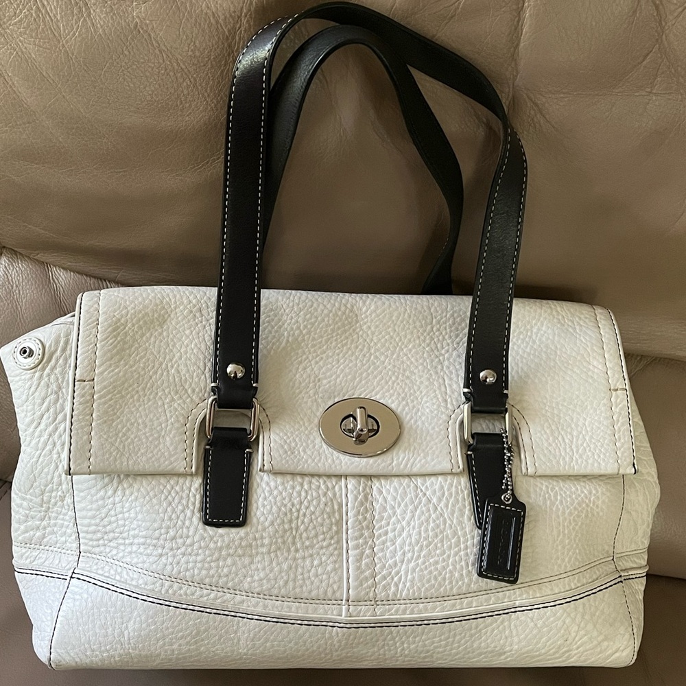 Coach White Leather Shoulder Bag with Black Straps